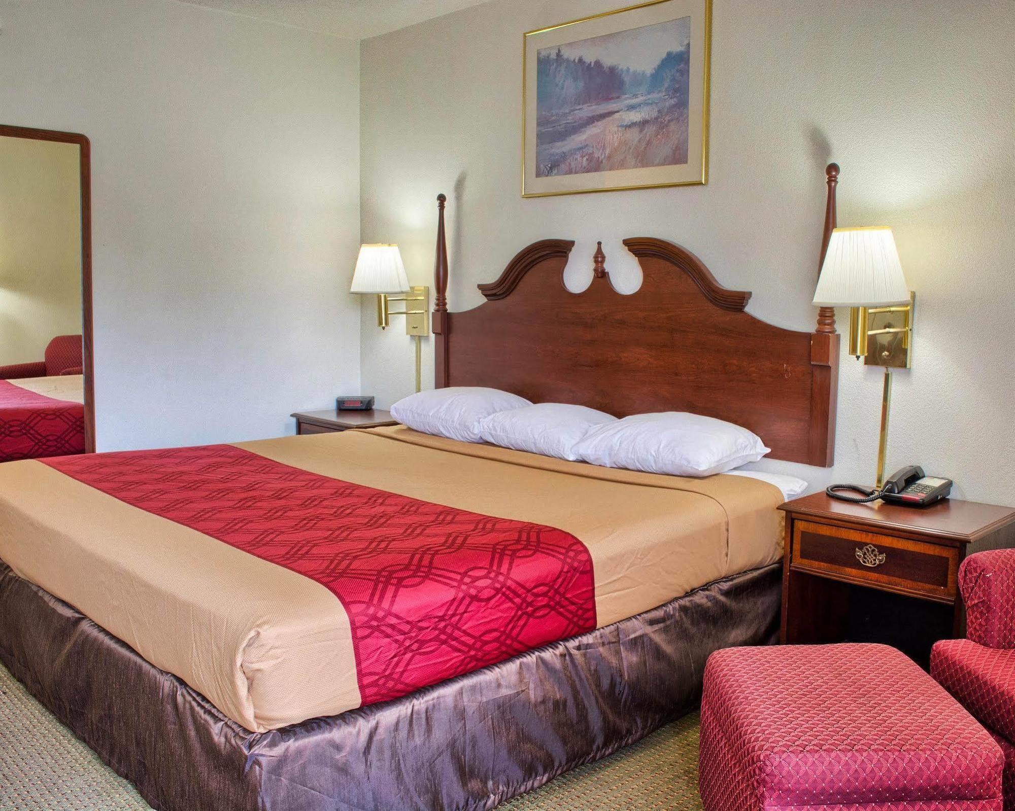 Econo Lodge Richmond Kültér fotó